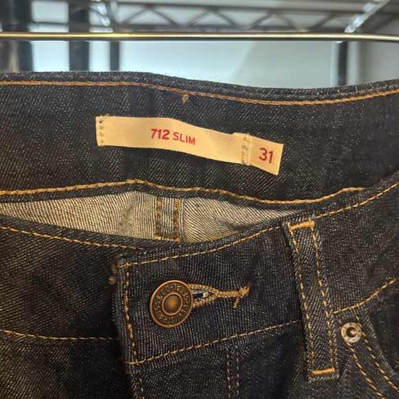 Women’s Levi's 712 The Slim Straight Leg Jeans 31 - Picture 2 of 6